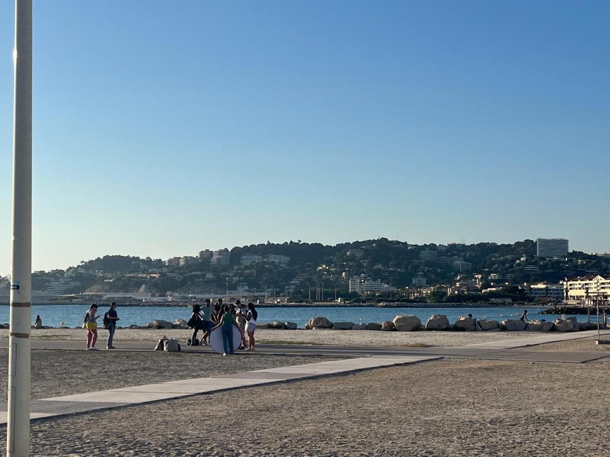 Sun Escape, Appart Renove Climatise 3 Pieces 4-6 Pers, 350M De La Plage Marsilya Dış mekan fotoğraf
