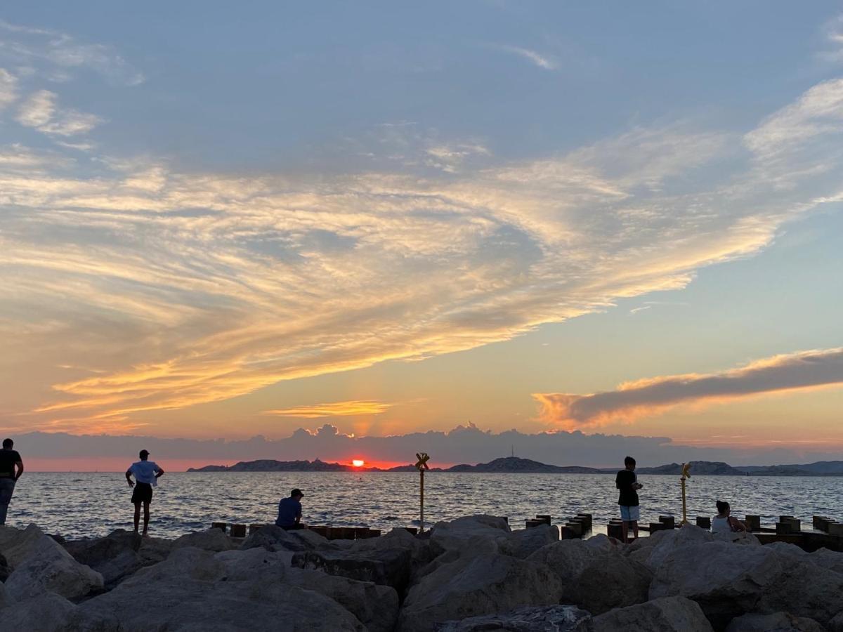 Sun Escape, Appart Renove Climatise 3 Pieces 4-6 Pers, 350M De La Plage Marsilya Dış mekan fotoğraf